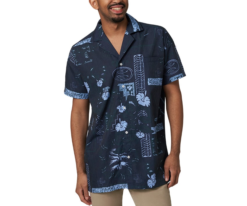 Browse the Hawaiian Shirts for Men range